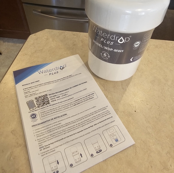 Water Filter; Waterdrop Plus filter; Model #WDP-MWF: Brand New-plastic still on. - Picture 5 of 6